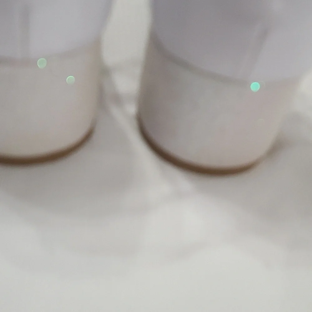 Christie&Jill Girls Sandals White Iridescent Glittery Ankle Strap‎ Heel Sz 4 EUC